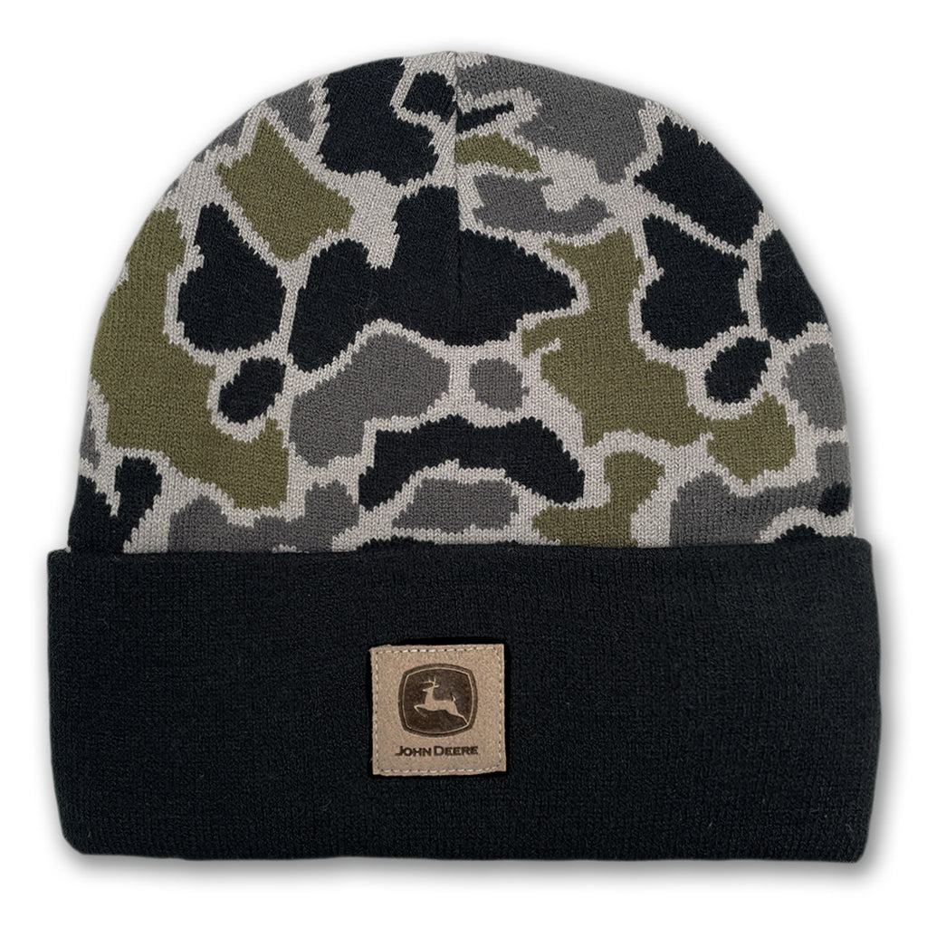 Black Camo Cuffed Patch Beanie - mygreentoy.com