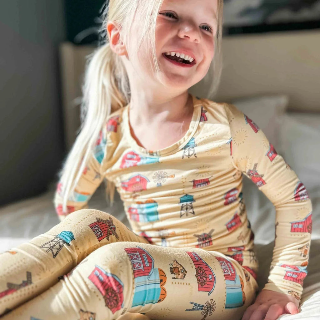 Sunny Farm Pajamas - mygreentoy.com