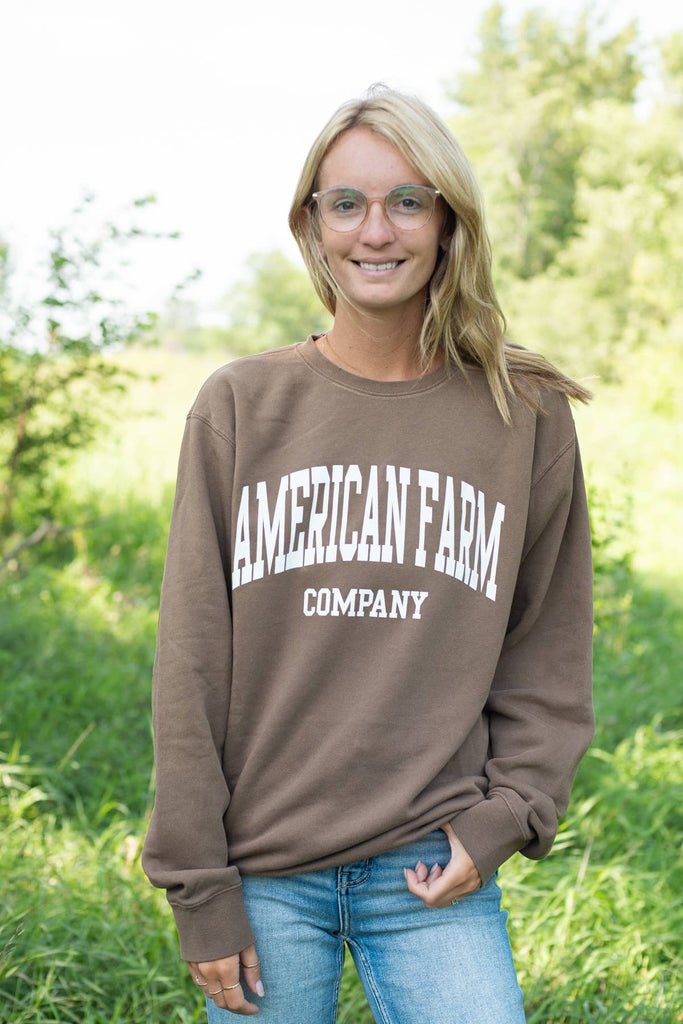Western 'American Farm Company' Brown Graphic Crewneck - mygreentoy.com