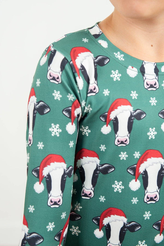 Santa Cows & Snowflakes Toddler/Youth Pajama Set - mygreentoy.com