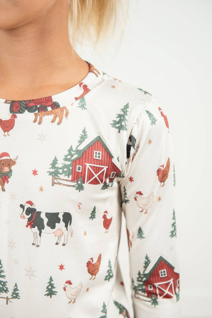 Christmas Barns & Animals Toddler/Youth Pajama Set - mygreentoy.com