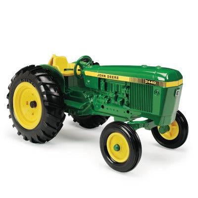 1/16 John Deere 2440 Tractor - mygreentoy.com