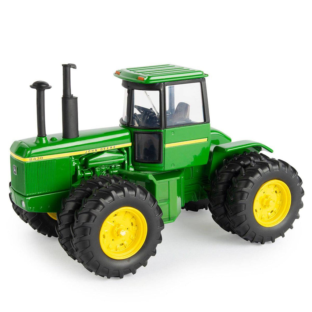 1/32 8430 4WD with Duals - mygreentoy.com