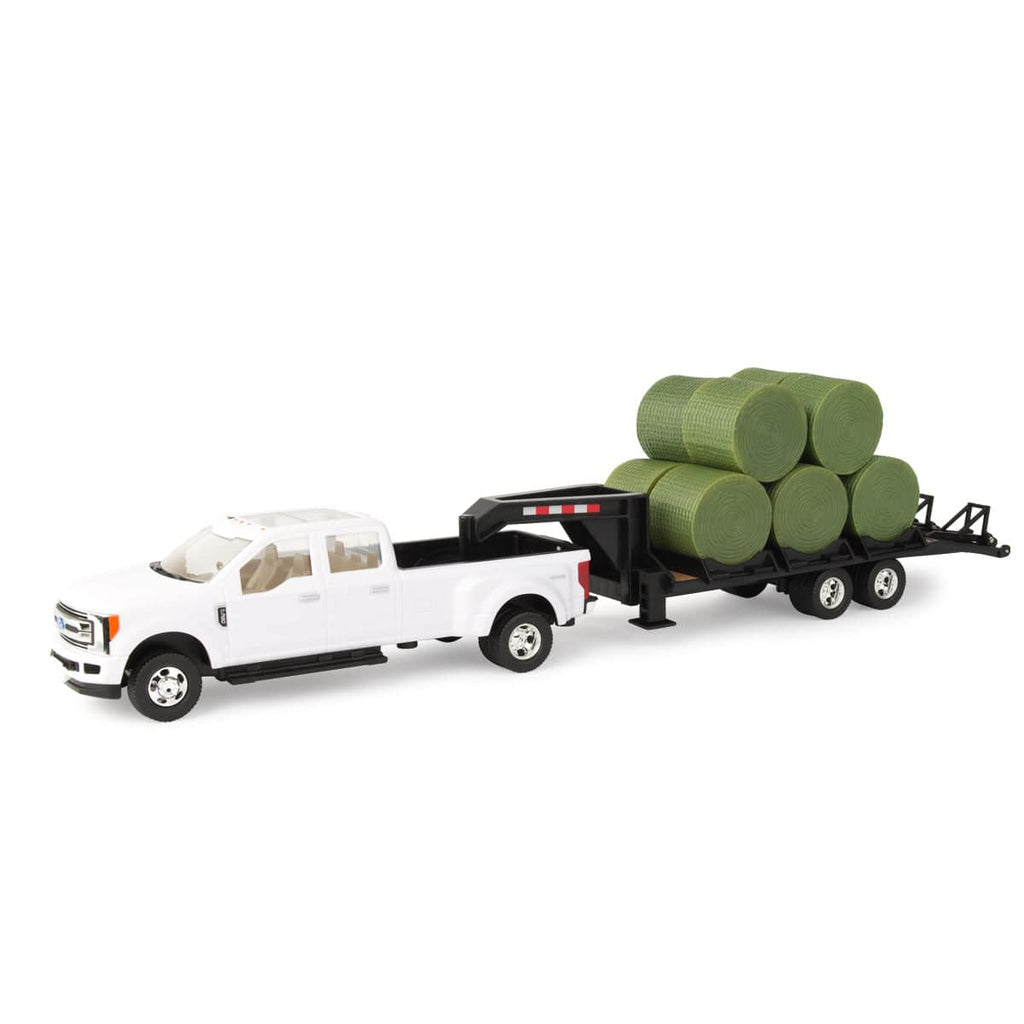 1/32 Pickup with Trailer & Bales - mygreentoy.com