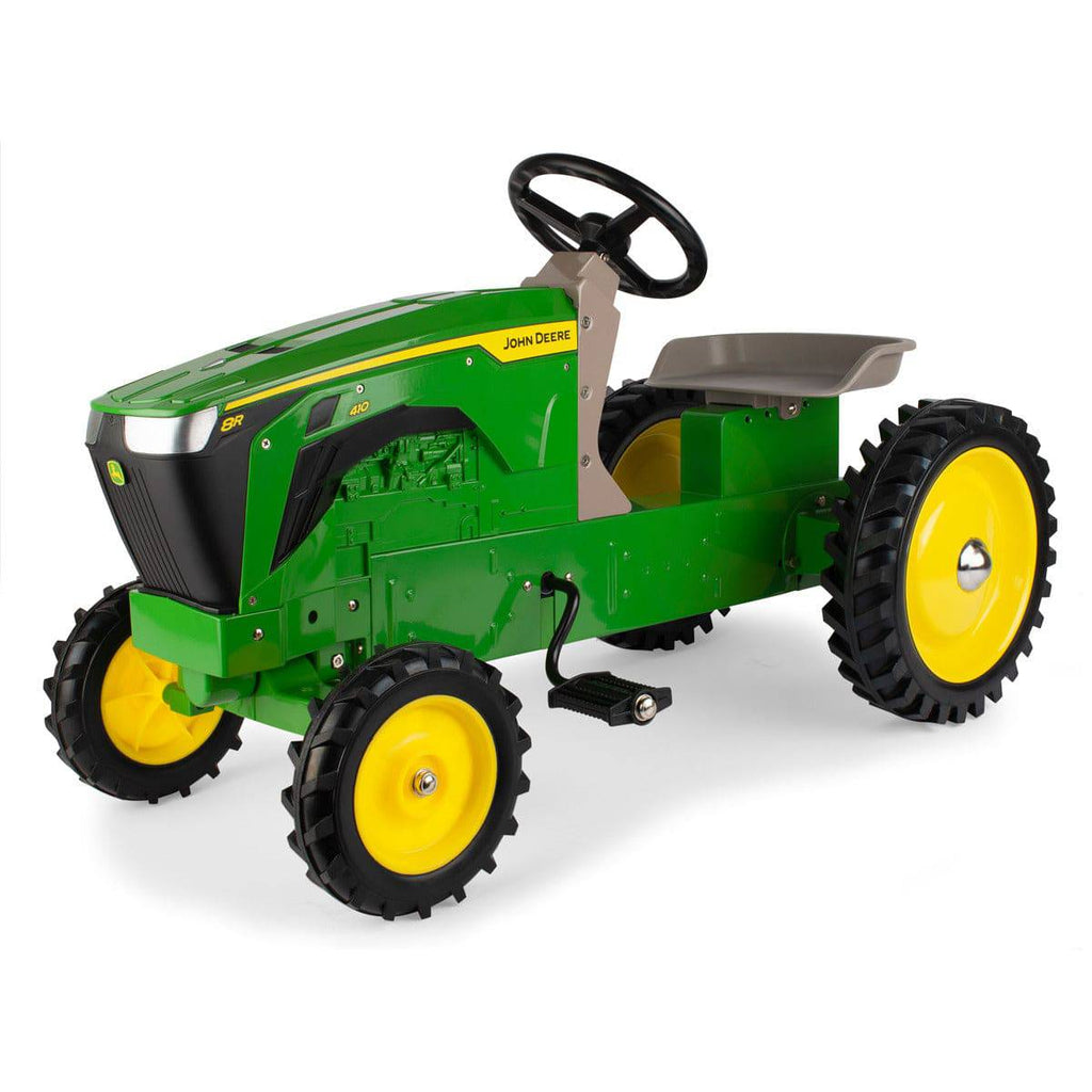 8R 410 Pedal Tractor - mygreentoy.com